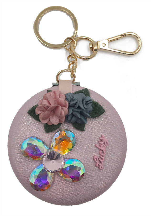 Keychain: KC7049-10