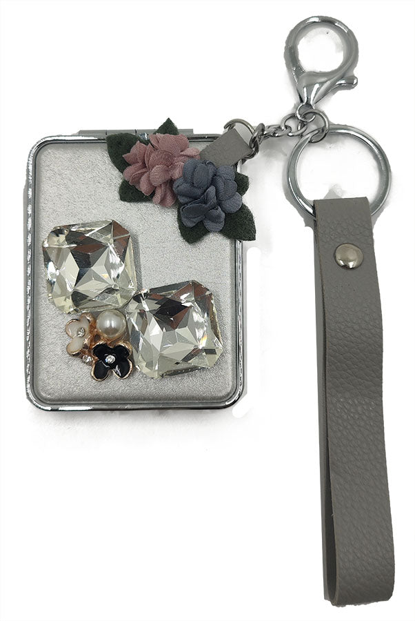 Keychain: KC7049-11