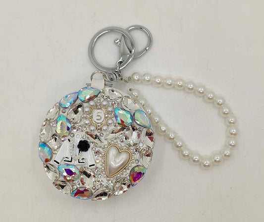 Keychain: KC7085 WHI