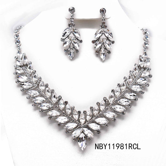 Necklace: NBY11981RCL