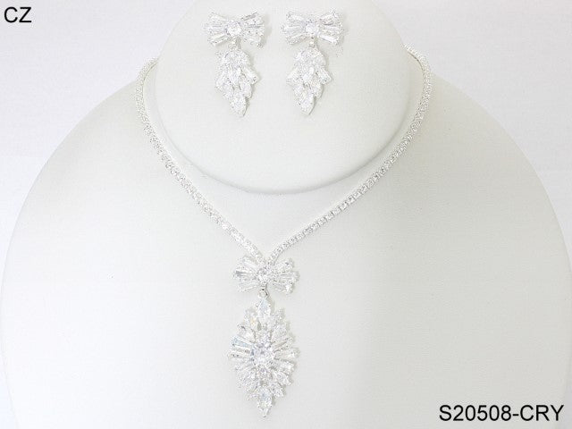 Necklace: S20508S