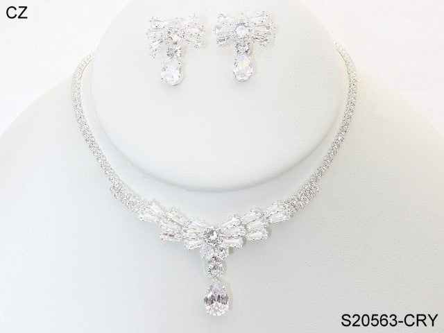 Necklace: S20563S