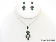 Necklace: S20677EM