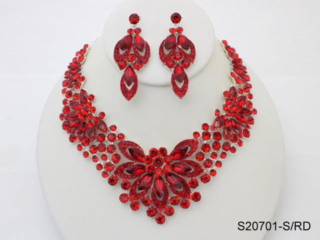 Necklace: S20701RD