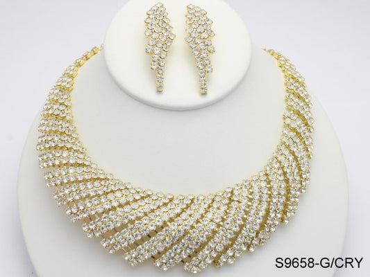 Necklace: S9658G