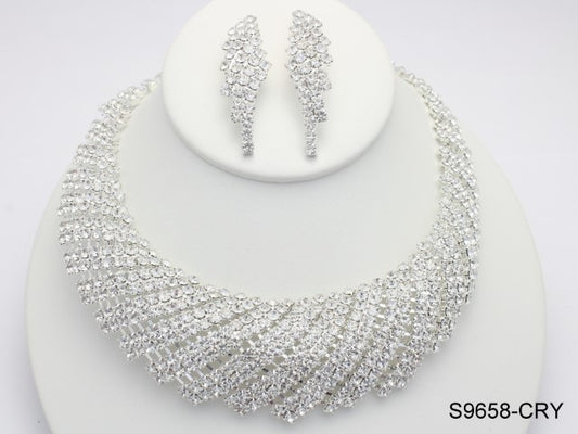 Necklace: S9658S