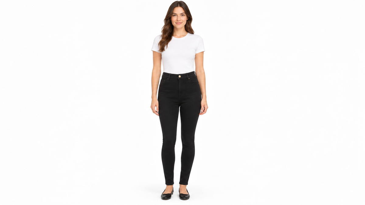 Model wearing Stretchy Jeans