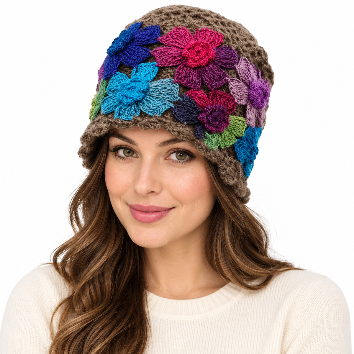 Model wearing Hat: WHA2321 KHI