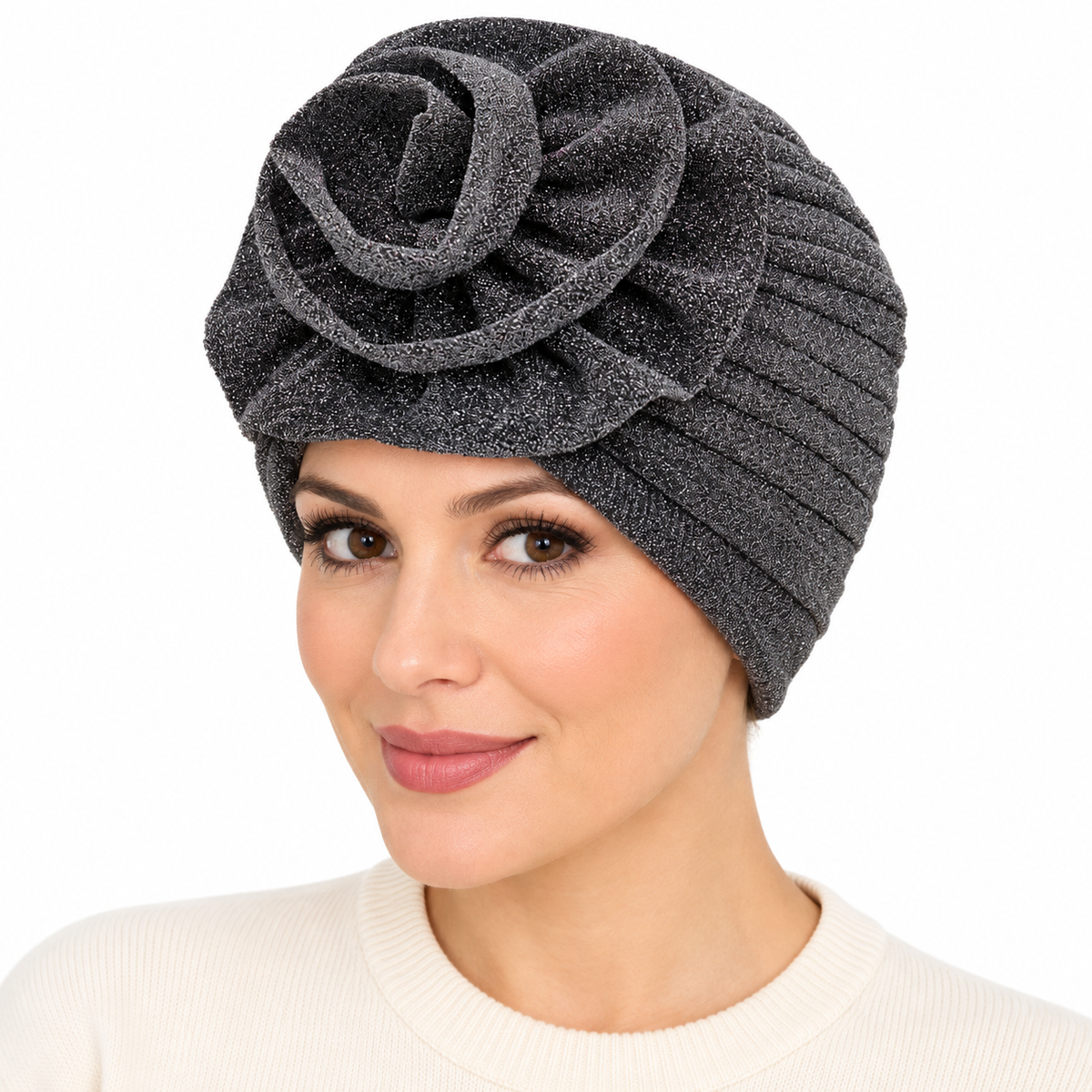 Model wearing Turban: 60047 2