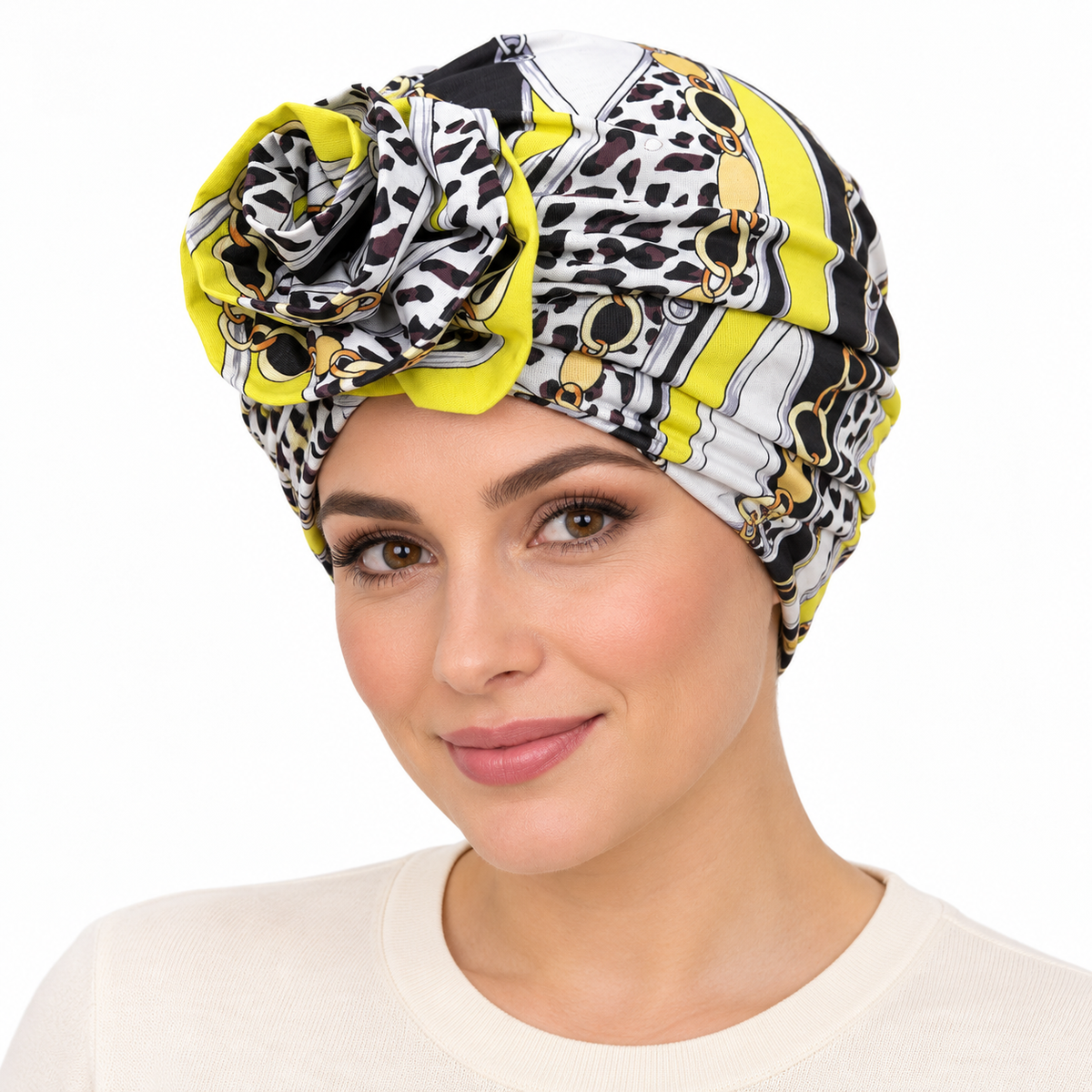 Model wearing Turban: 60063 B4